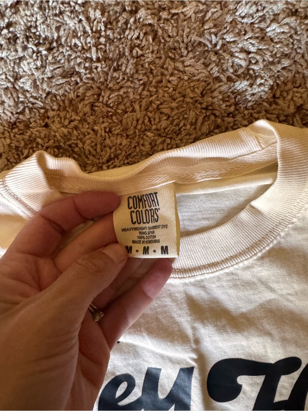 Hey Hey Minnie Short Sleeve Tee - White made by Miley sz. m NWOT - Picture 2 of 2